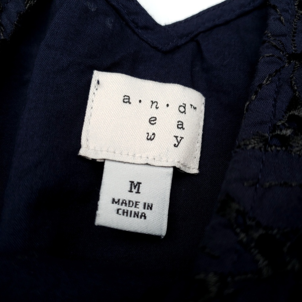 A New Day Navy Eyelet Floral Embroidered Crop Top - Picture 6 of 7